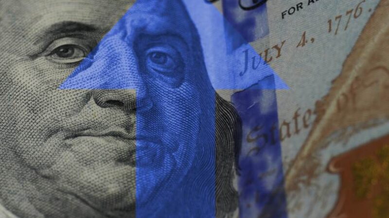 La brecha vuelve a superar el 30%: el dólar blue volvió a los $1.180