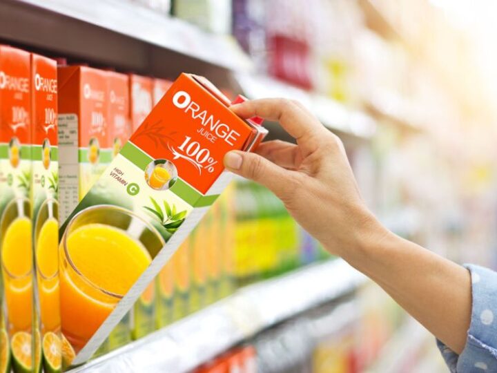 Los supermercados comenzaron a ingresar productos importados hasta 75% más baratos