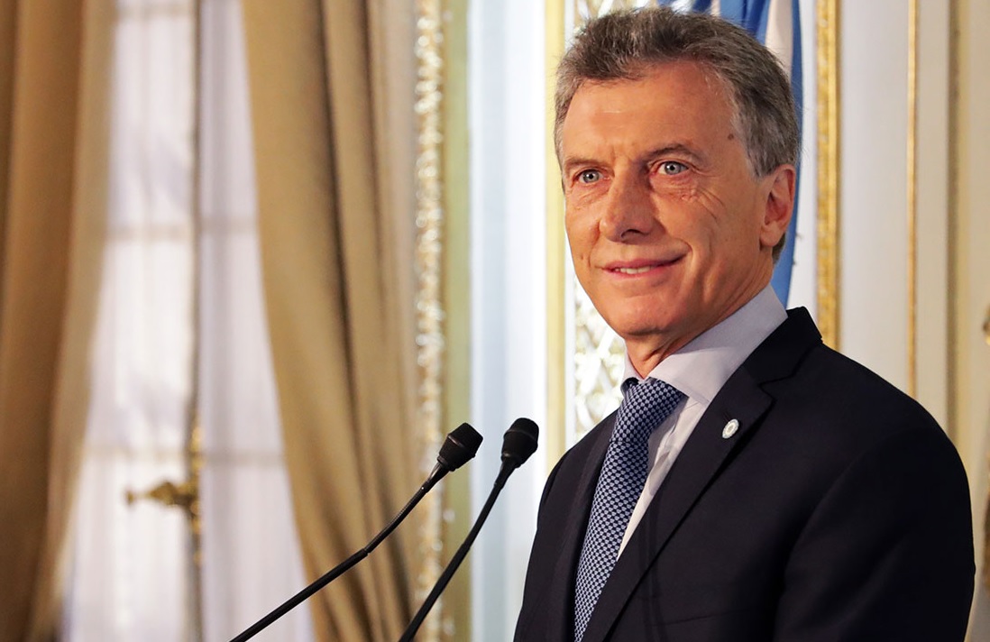 El Presidente pidió colaboración a las Fuerzas Armadas para cuidar a los argentinos
