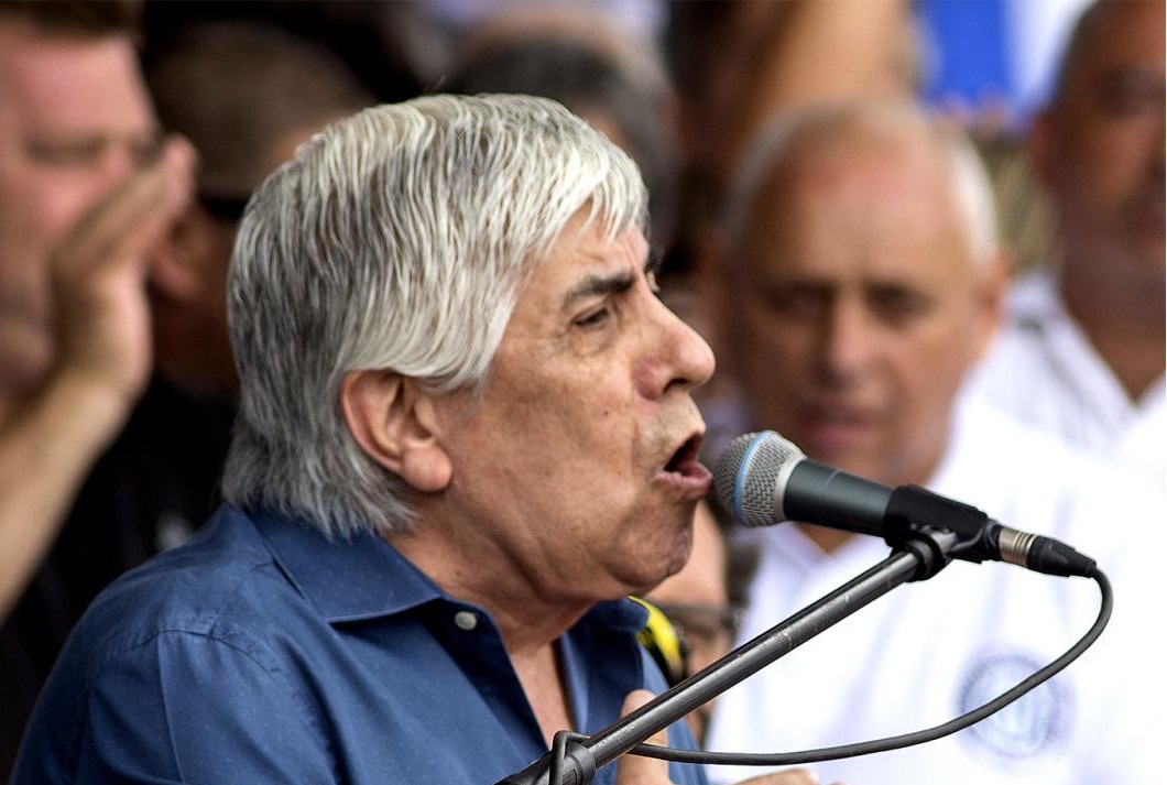 Moyano: «El paro es para que Macri escuche a la gente»