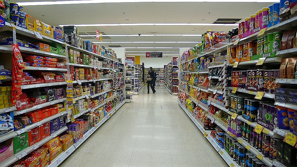 El consumo de Alimentos básicos cayó un 3,1%