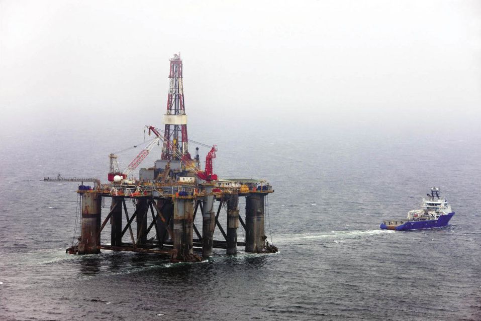 Otorgan permisos de exploración de hidrocarburos a tres empresas en un área off shore