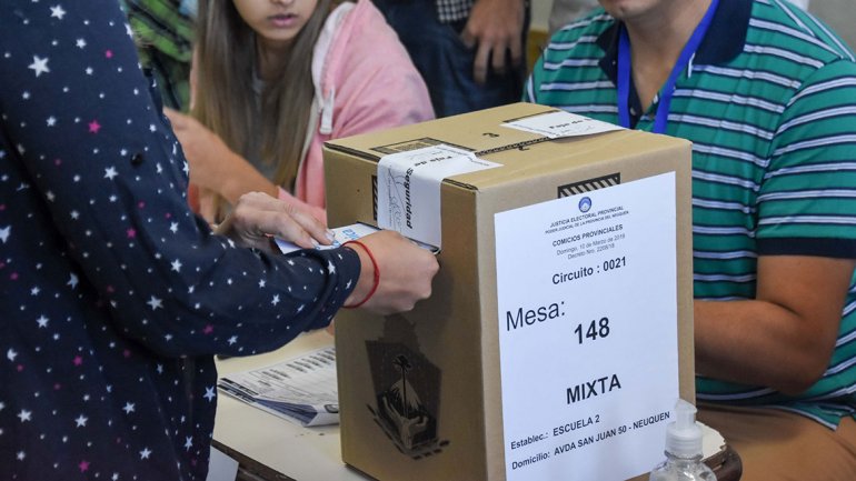 Cerró la elección en Neuquén y esperan los primeros resultados