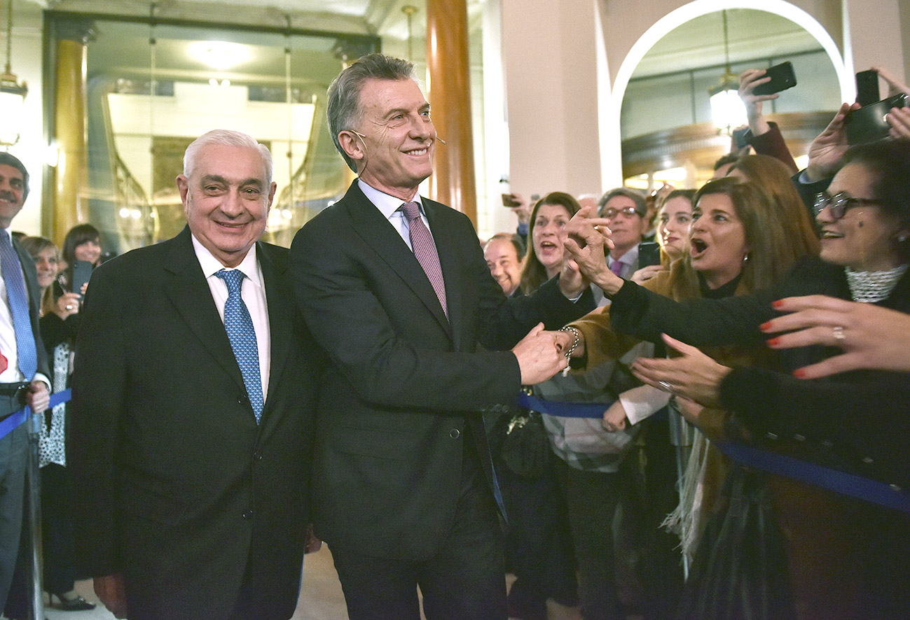 Macri visitó la Bolsa en su 165° Aniversario