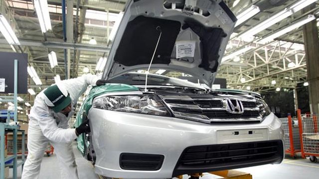 Honda no fabricará más autos en Argentina