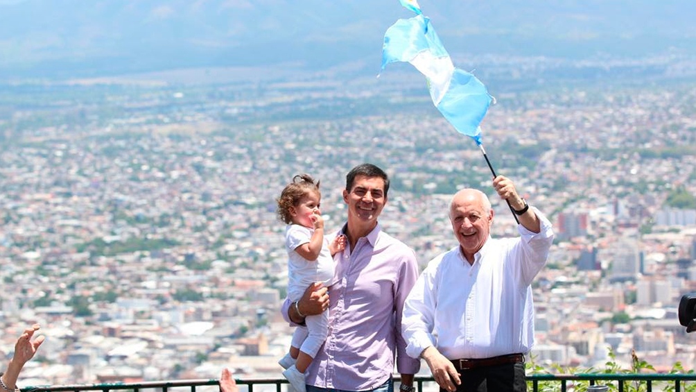 Lavagna cerró su campaña en Salta: «el domingo vamos por mucho más»