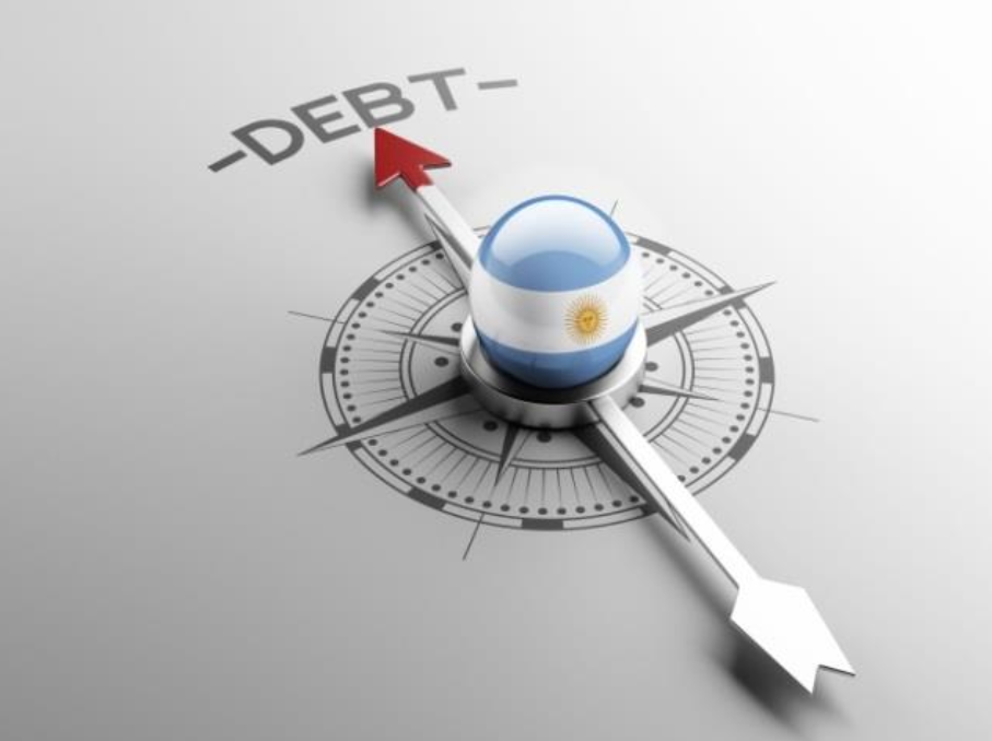 El aumento de 80% de la deuda obliga a una reestructuración