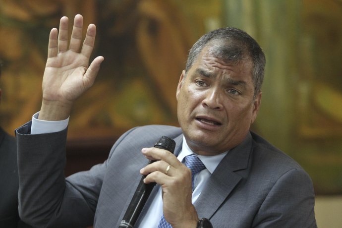 Alberto Fernández reunión con Rafael Correa en México