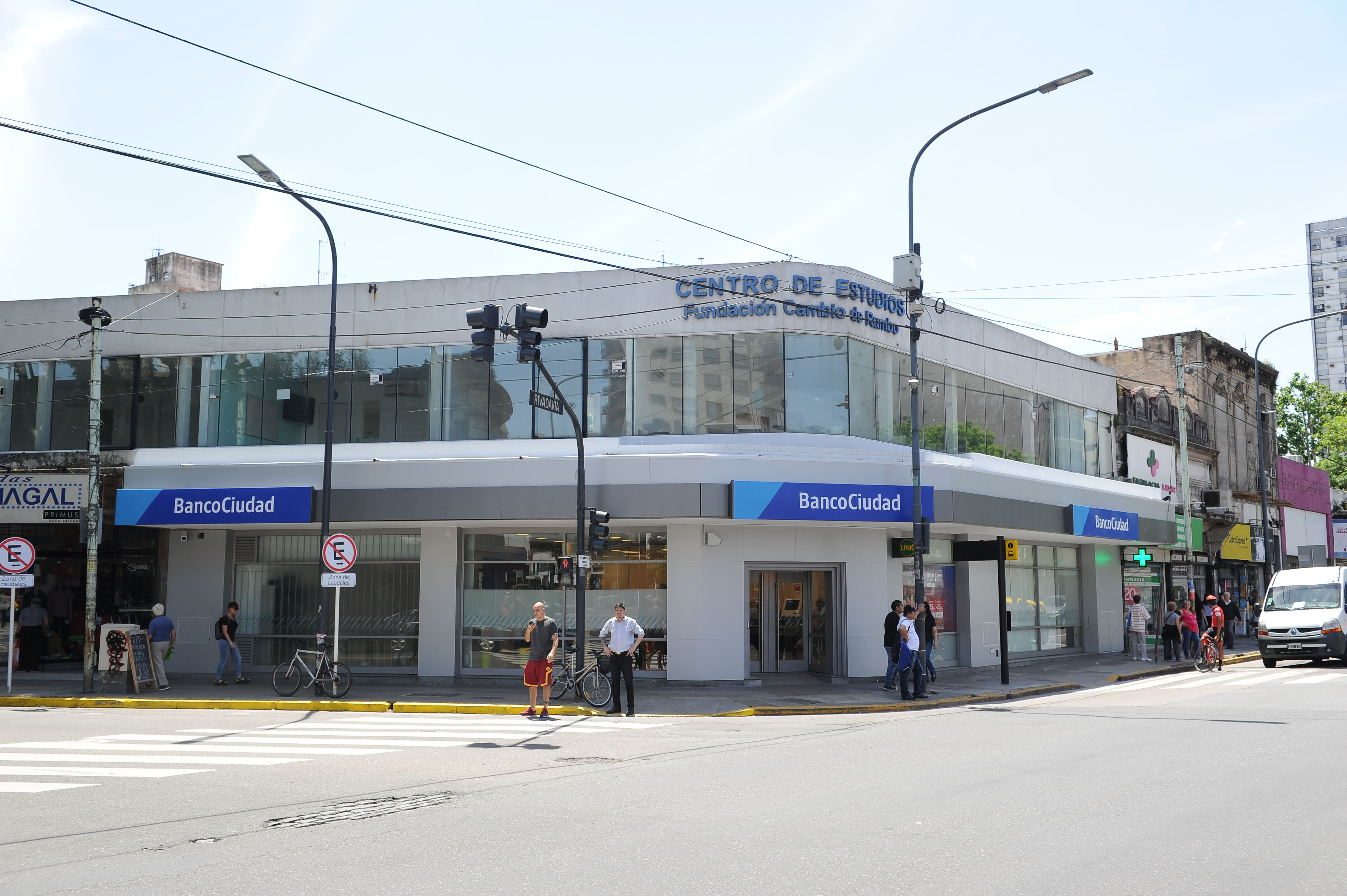 El Banco Ciudad llega a los barrios de Floresta y Vélez Sarsfield