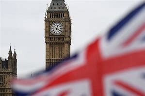 Reino Unido crece al menor ritmo en una década pero logra esquivar la recesión