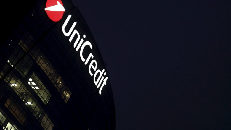 Unicredit recortará 6000 empleos y cerrará 450 oficinas hasta 2023