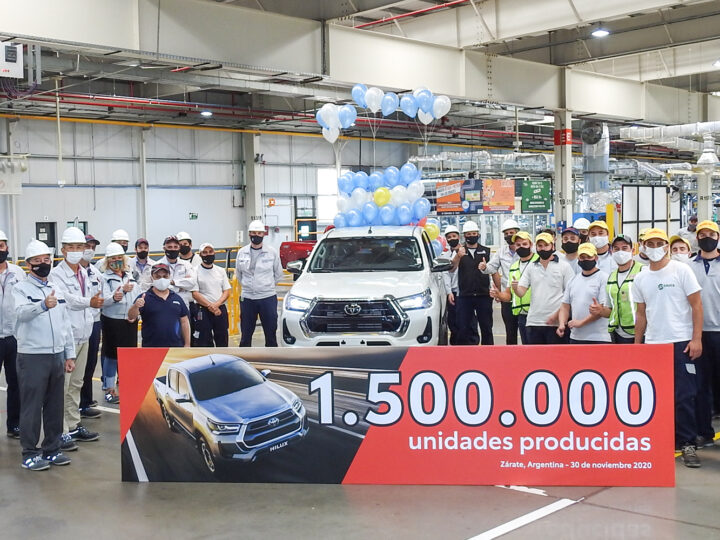 Toyota alcanzó un millón y medio de unidades en el país