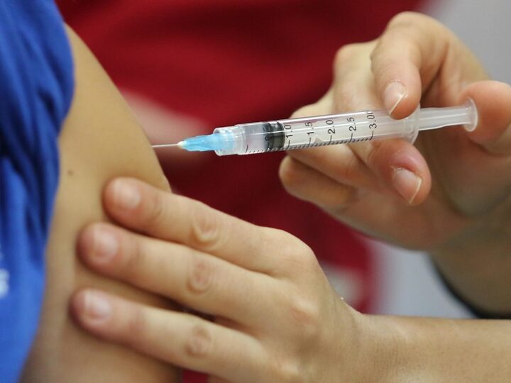 La vacunación en Chile estimula la inversión extranjera