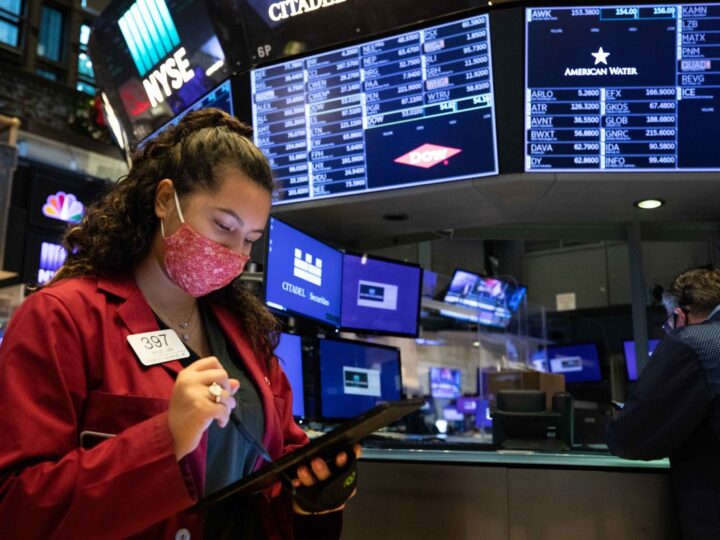 Con resultados mixtos Wall Street por incertidumbre
