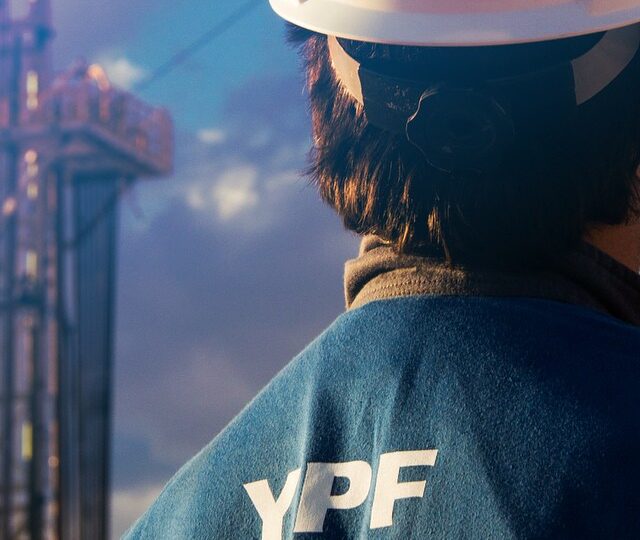 YPF colocó ON por US$ 122 millones