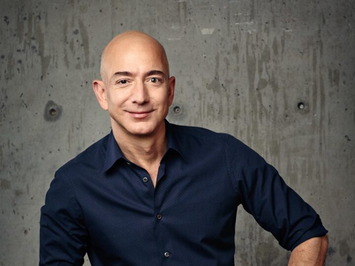 Bezos dejará su cargo en Amazon en el 3T