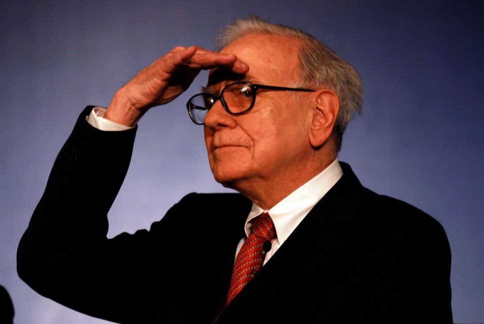 Warren Buffett:  Las mejores acciones para tener cuando la inflación en alza