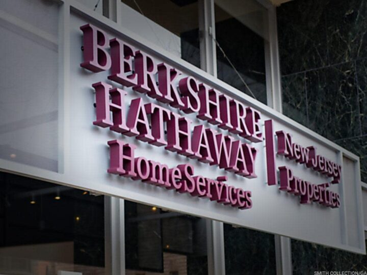 Berkshire Hathaway  recorta sus posiciones en Apple Inc.