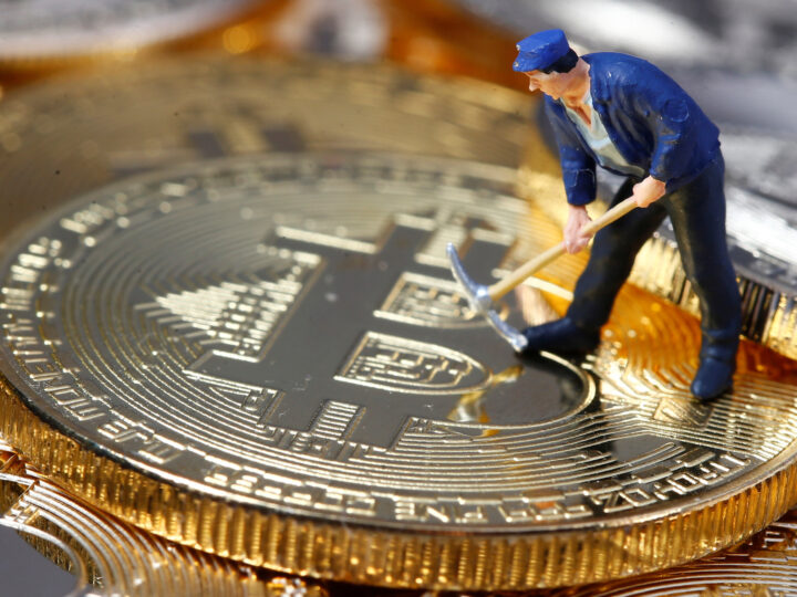 Ingresos por minería de bitcoin se estancaron