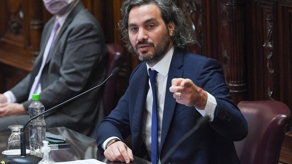 Santiago Cafiero vuelve a Diputados: choque con la oposición por las vacunas y los varados