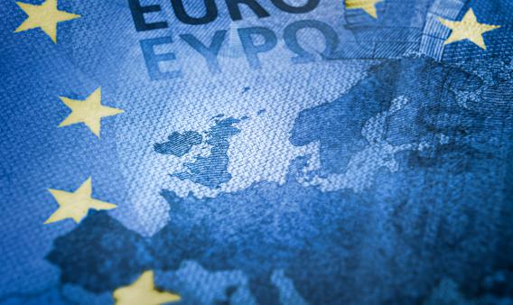 Por temor a otra recesión la UE suaviza las reglamentaciones fiscales