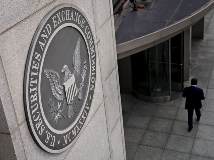 La SEC está investigando el mercado de NFT