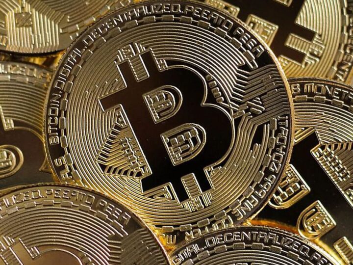 Bitcoin no logra superar los US$ 32.000
