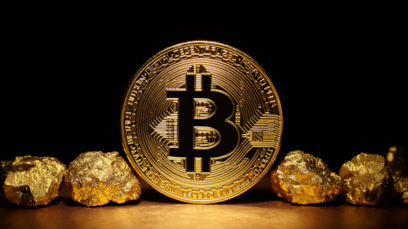 Inversores se mudan del oro a bitcoin