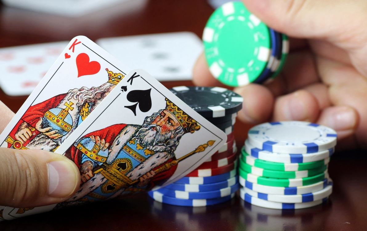 La SEC comparó stablecoins con fichas de póker