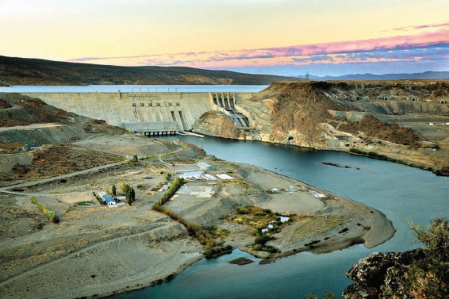 La concesión de 22 represas hidroeléctricas en debate