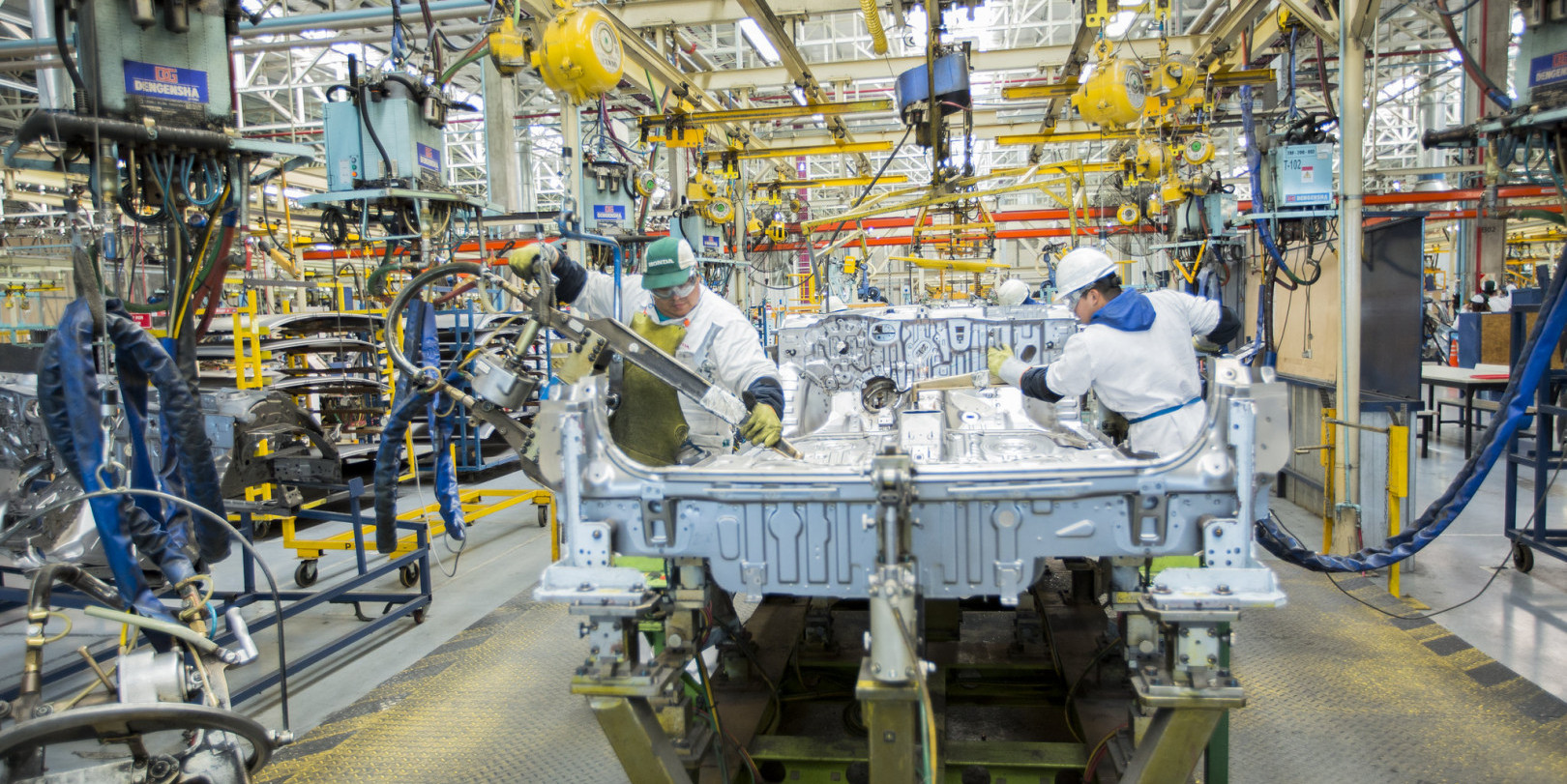 Sector industrial creó más de 7.200 empleos