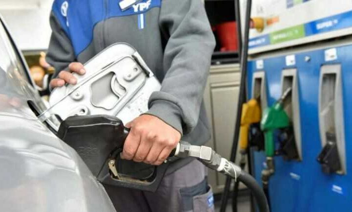 YPF dispuso un aumento del 6% en combustibles