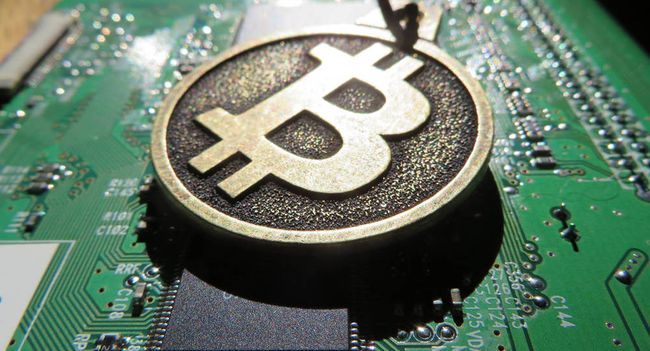 Precio de bitcoin no logra recuperar los US$ 17.000
