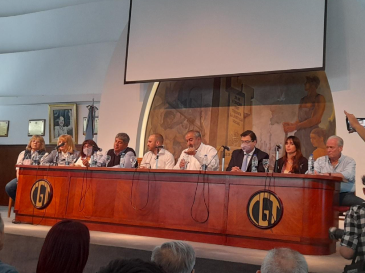 FMI: Guzmán tiene el apoyo de la CGT para un acuerdo sin ajuste
