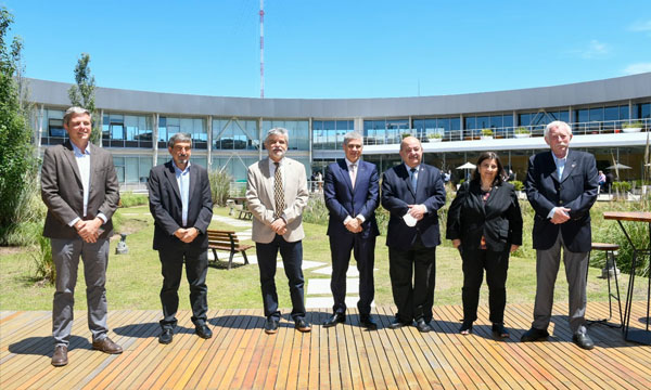 Avanza la construcción de la primera planta de desarrollo de baterías de litio en Argentina