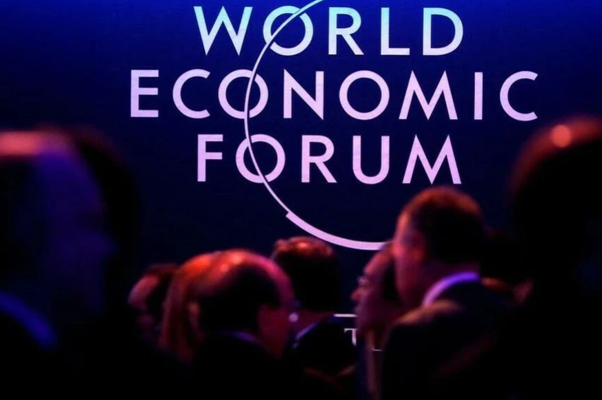 Foro Económico de Davos: en Argentina hay riesgo de «colapso del Estado»