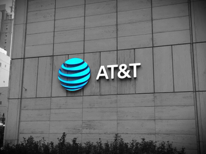 AT&T caen casi un 5% al anunciar fusión entre WarnerMedia y Discovery