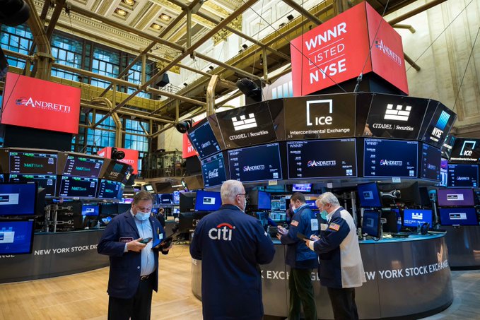 Fuerte repunte para las acciones en el NYSE