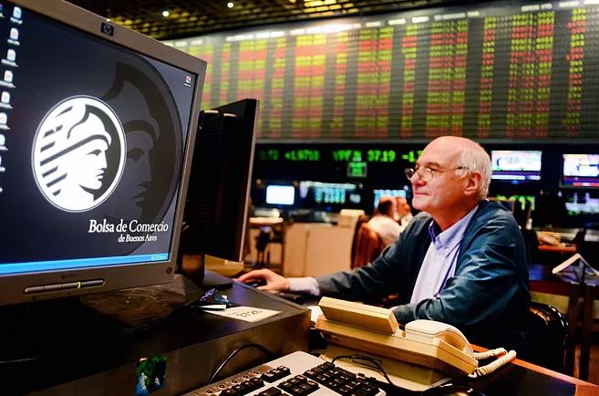 Merval a contramano de Wall Street ganó 1,88%