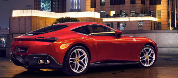 Ferrari prometió su debut en el sector eléctrico en 2025