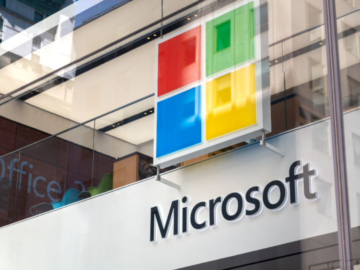 Las ganancias de Microsoft se vieron golpeadas por un dólar fuerte