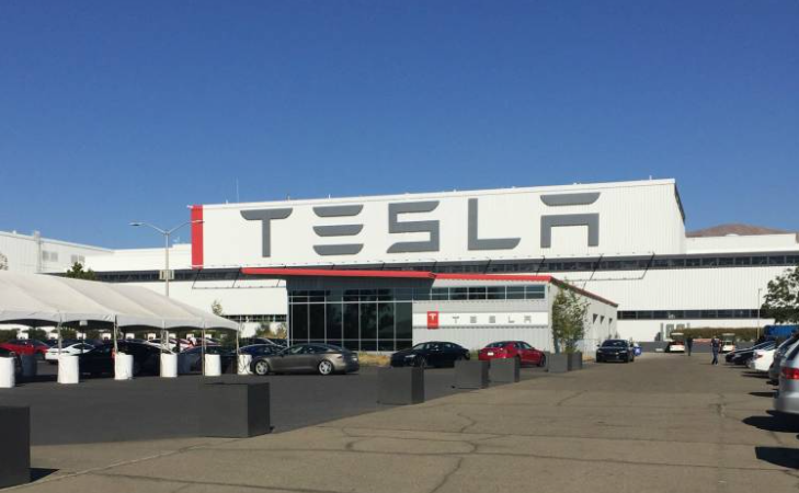 BYD inicia las entregas de baterías Blade a la Giga Berlin de Tesla