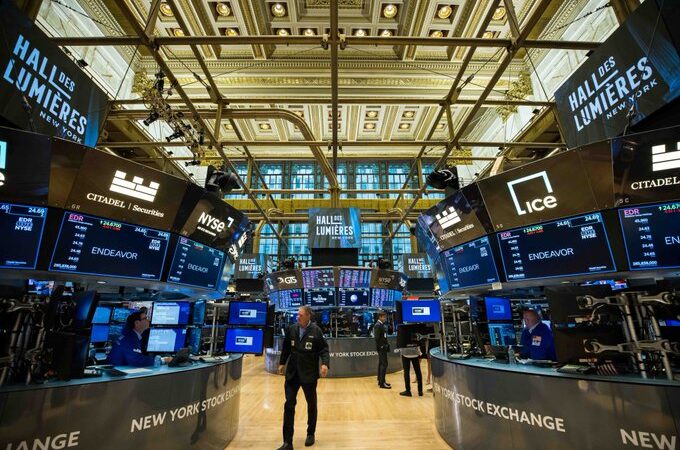 Escalada bélica tiró abajo a Wall Street