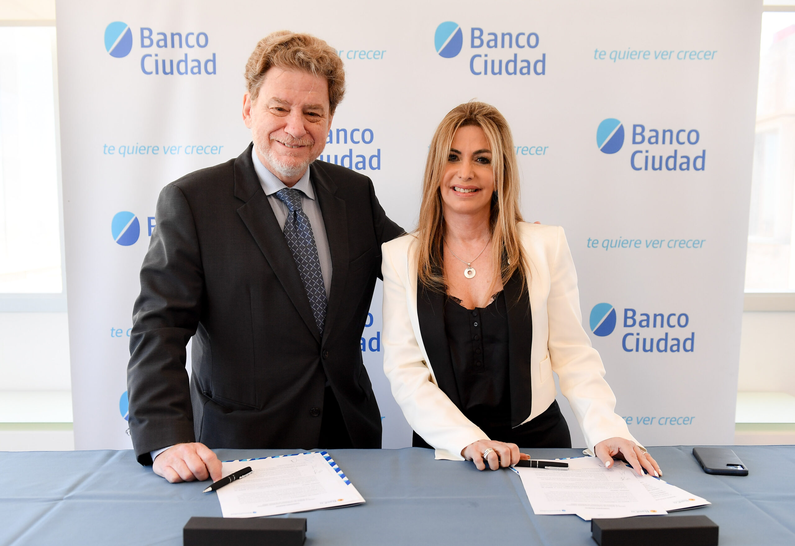 Banco Ciudad y Banco de Corrientes celebran convenio