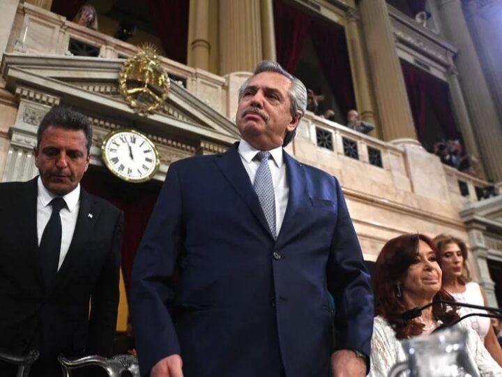 En medio de la tensión por las PASO, Alberto Fernández prorrogó las sesiones ordinarias y evitó la confrontación