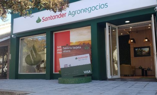 Santander lanza línea de crédito para productores afectados por la sequía