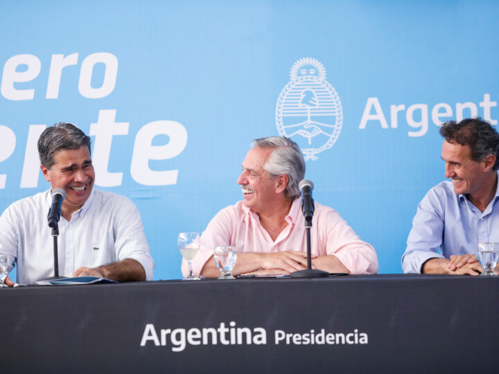 Desplazado en Buenos Aires y presionado por el kirchnerismo, Alberto Fernández prepara una mesa nacional oficialista
