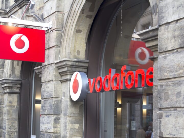 Vodafone mejora en el segundo trimestre tras la vuelta al crecimiento en Alemania