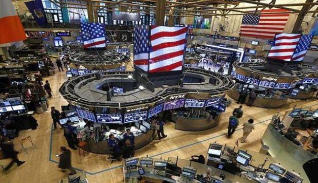 Wall Street anticipa rebote tras la caída de las tecnológicas y a la espera de Powell